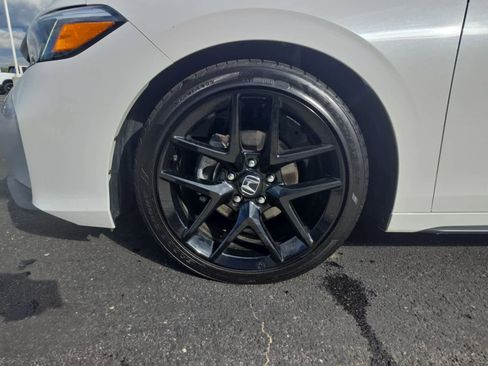 Certified 2025 Honda Civic Sport image 11