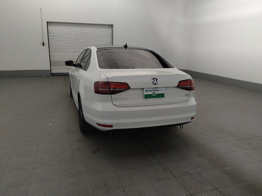 Used 2018 Volkswagen Jetta Sport FWD image 6