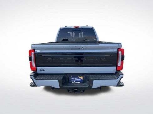 Certified 2025 Ford F250 Platinum AWD/4WD image 8