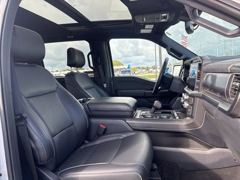 Used 2024 Ford F150 Lariat image 9