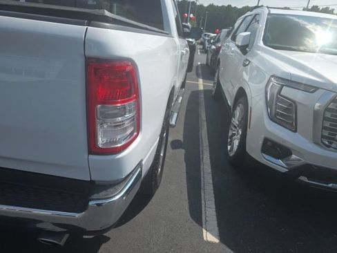 Used 2021 RAM 1500 Big Horn RWD image 15