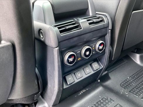Used 2021 Land Rover Defender 110 S image 10