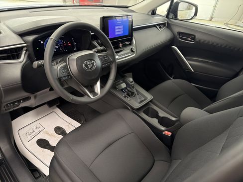 New 2026 Toyota Corolla Cross LE AWD/4WD image 22
