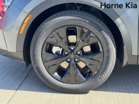 New 2025 Kia Sportage X-Line Prestige image 8