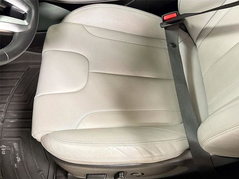 Used 2022 Hyundai Palisade SEL w/ Premium Package image 19