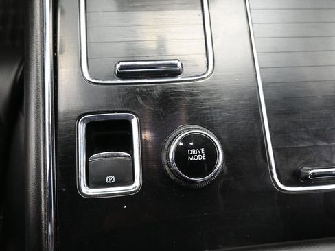 Used 2023 Lincoln Aviator Reserve w/ Equipment Group 201A image 20