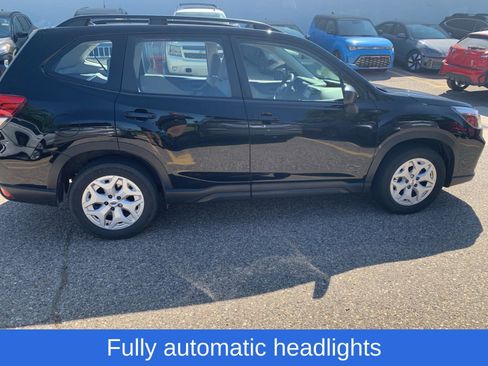 Used 2019 Subaru Forester Limited w/ Alloy Wheel Package AWD/4WD image 4