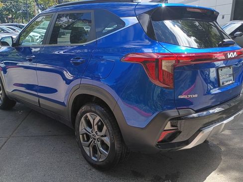 Used 2024 Kia Seltos S AWD/4WD image 6