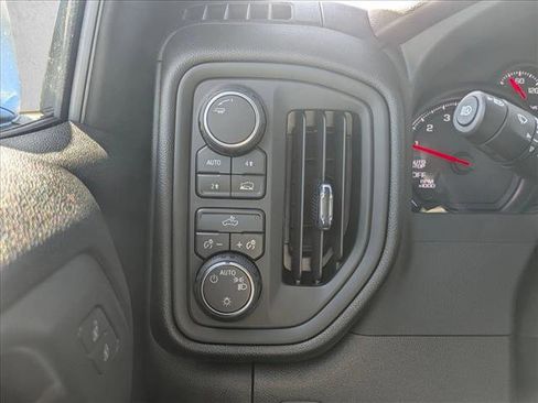 New 2026 Chevrolet Silverado 1500 Custom AWD/4WD image 15