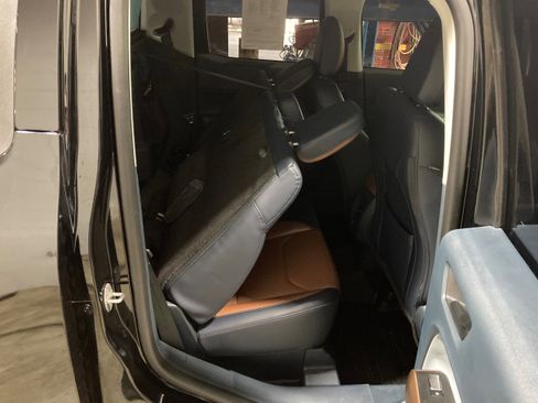 Used 2023 Ford Maverick Lariat w/ Equipment Group 500A Standard image 9