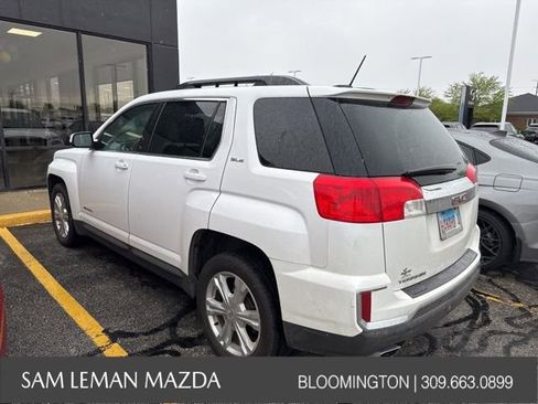 Used 2017 GMC Terrain SLE w/ Convenience Package FWD image 8