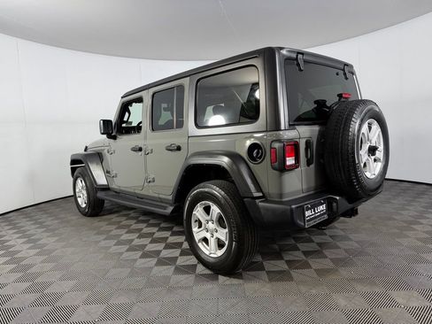 Used 2022 Jeep Wrangler Unlimited Sport AWD/4WD image 10