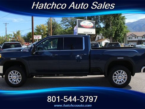 Used 2021 GMC Sierra 2500 SLE w/ SLE Value Package; AWD/4WD image 2