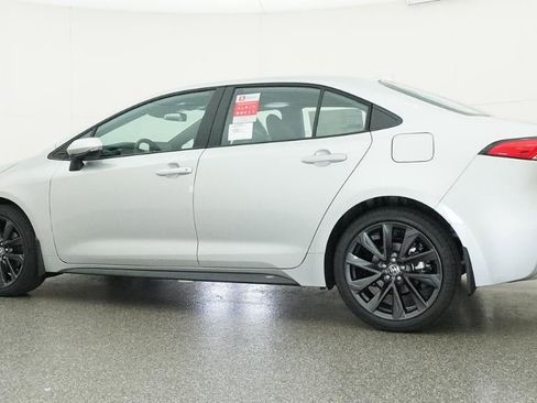 New 2026 Toyota Corolla SE FWD image 20