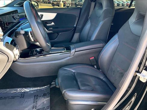 Used 2025 Mercedes-Benz CLA 250 image 7