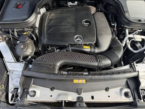 Used 2022 Mercedes-Benz GLC 300 image 37