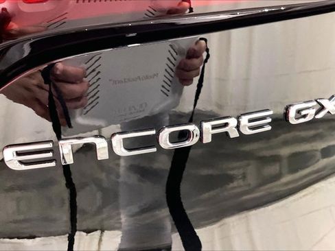 Used 2025 Buick Encore GX Preferred image 8