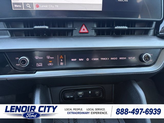 Used 2024 Kia Sportage EX FWD image 26