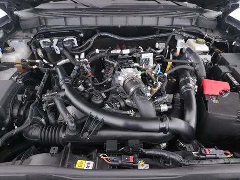 Used 2021 Ford Bronco Outer Banks AWD/4WD image 15