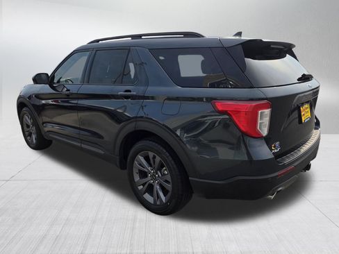 Certified 2023 Ford Explorer XLT w/ Equipment Group 202A AWD/4WD image 5