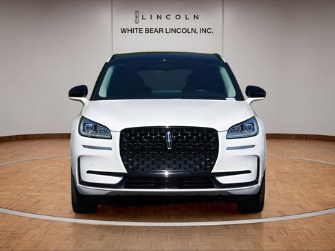 Used 2023 Lincoln Corsair Reserve w/ Equipment Group 201A AWD/4WD image 29