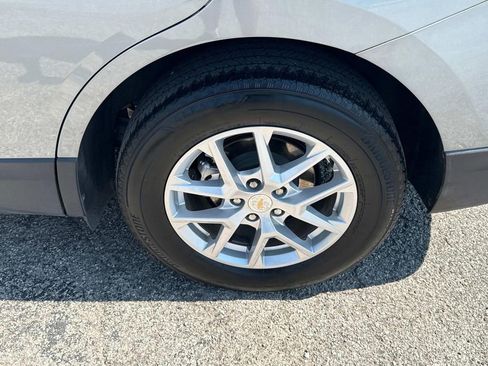 Used 2024 Chevrolet Equinox LT image 20
