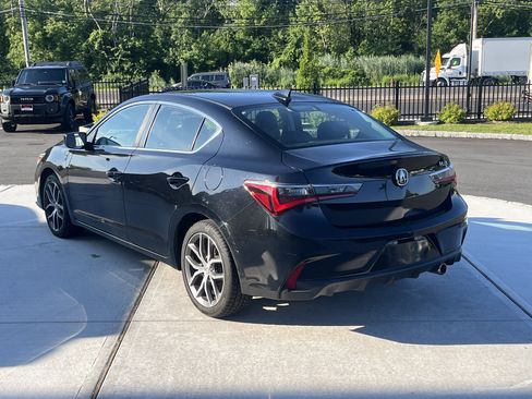 Used 2022 Acura ILX w/ Premium Package FWD image 4