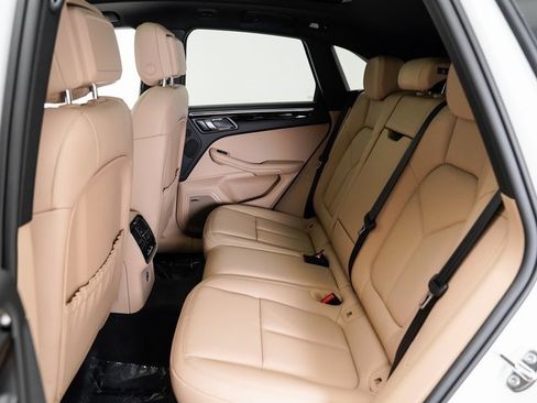 New 2025 Porsche Macan image 26