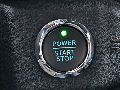 New 2025 Ford F150 Lightning Lariat image 23