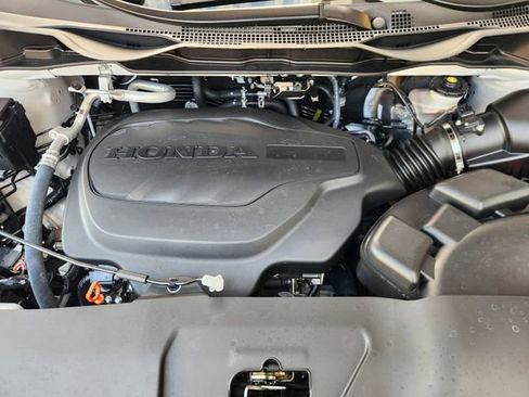 Used 2025 Honda Odyssey Touring image 30