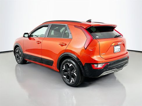 Used 2023 Kia Niro Wind w/ Wind Preserve Package image 5