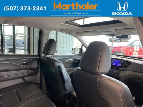 Used 2023 Honda Ridgeline RTL-E image 16