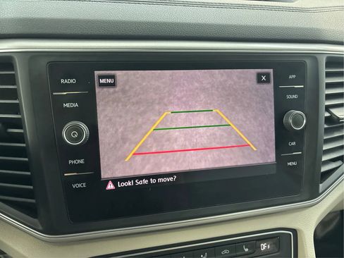 Used 2019 Volkswagen Atlas SE w/ Towing Package AWD/4WD image 36