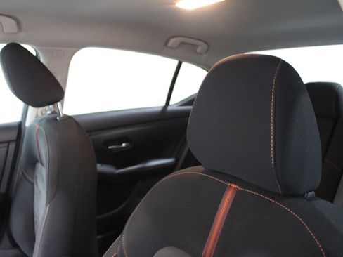 Used 2023 Nissan Sentra SR image 5