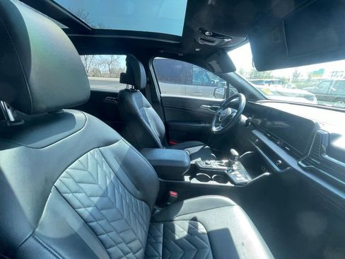 Used 2023 Kia Sportage X-Line w/ X-Line Premium Package image 7