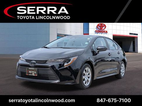 Used 2026 Toyota Corolla LE FWD image 1