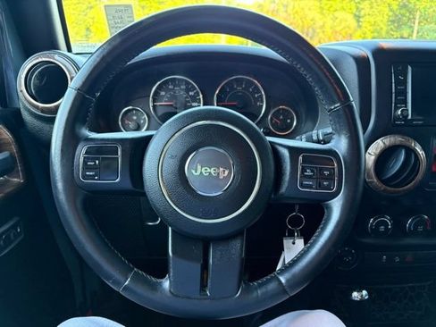 Used 2015 Jeep Wrangler Unlimited Sport w/ Quick Order Package 24S AWD/4WD image 19
