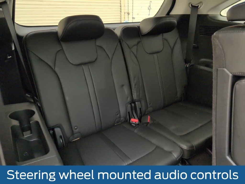 Used 2021 Kia Sorento S w/ Panoramic Sunroof Package FWD image 19
