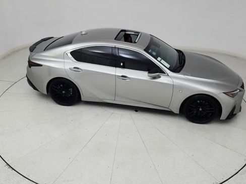 Used 2023 Lexus IS 350 F Sport image 9