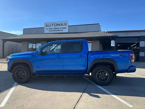 Used 2024 Nissan Frontier PRO-4X w/ Pro Premium Package AWD/4WD image 9
