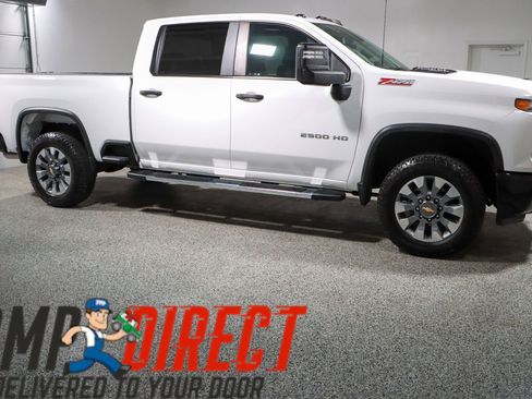 Used 2025 Chevrolet Silverado 2500 Custom w/ Custom Value Package AWD/4WD image 6