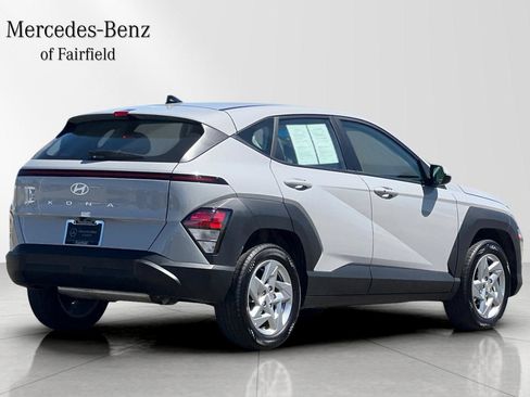 Used 2026 Hyundai Kona SE FWD image 2