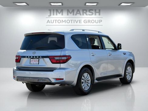 Used 2024 Nissan Armada SV image 6