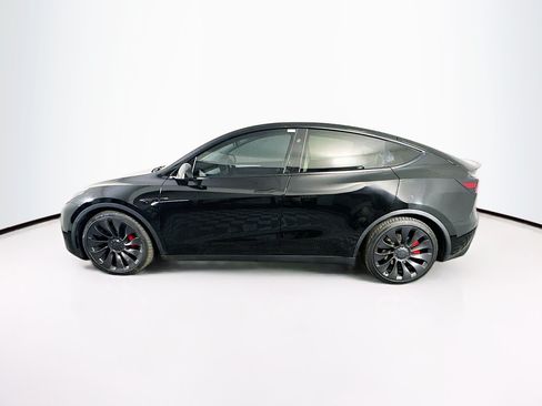 Used 2023 Tesla Model Y Long Range AWD/4WD image 4