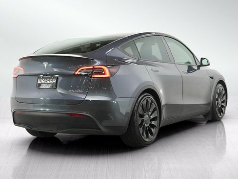 Used 2022 Tesla Model Y Performance AWD/4WD image 5
