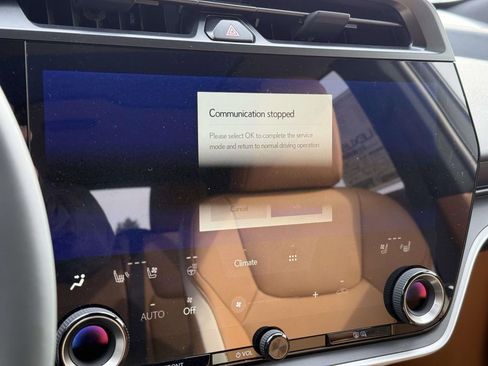 New 2026 Lexus RZ 450e Premium image 10