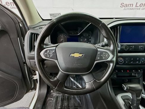 Used 2020 Chevrolet Colorado LT w/ Safety Package RWD image 12