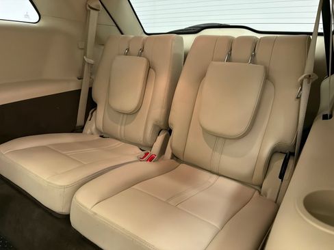 Used 2014 Lincoln MKT AWD w/ Equipment Group 201A image 18