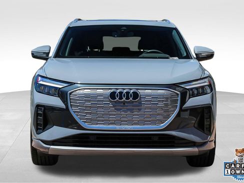 Used 2024 Audi Q4 e-tron Premium w/ Convenience Package RWD image 2