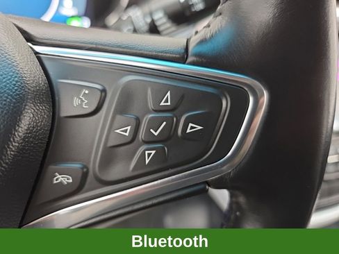 Used 2020 Chevrolet Bolt LT FWD image 20